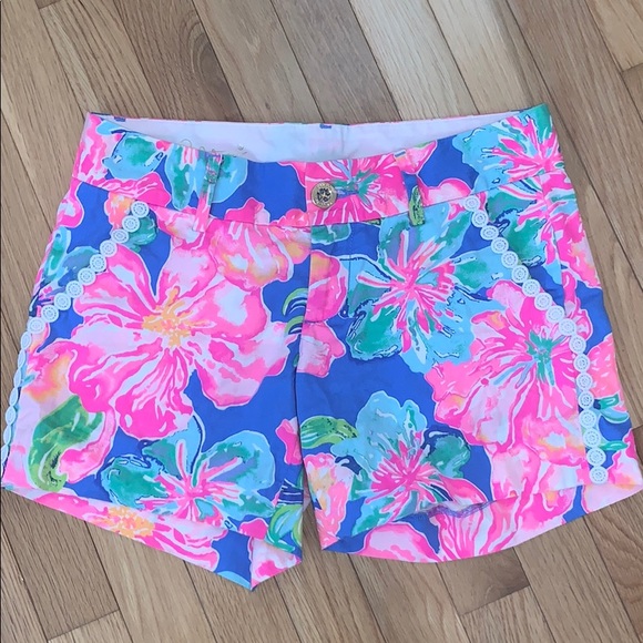 Lilly Pulitzer Pants - Super cute Lilly Pulitzer shorts!!